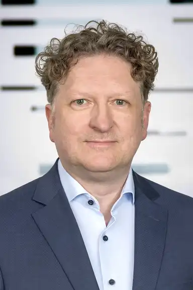Dr. Martin Nohlen