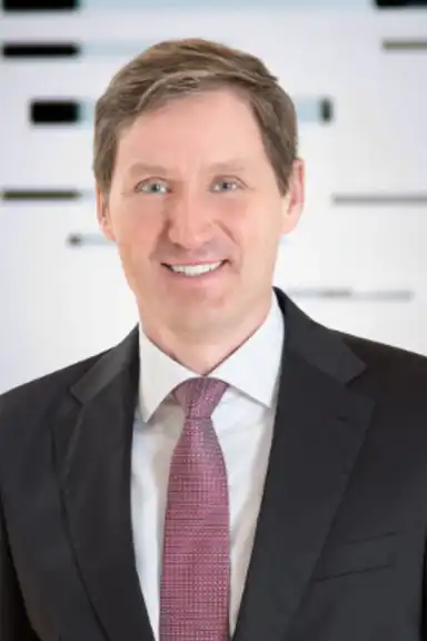 Dr. Michael Schneider