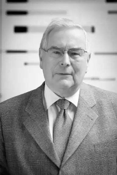 Günther Eisenführ